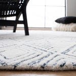 Safavieh Abstract 350 Rug, ABT350 - Ivory / Charcoal