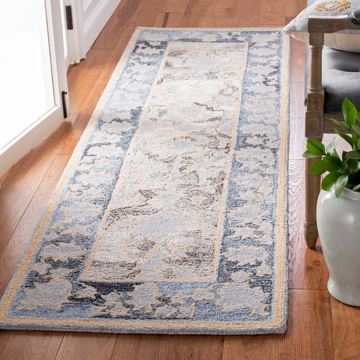 Safavieh Abstract 625 Rug, ABT625 - Beige / Blue