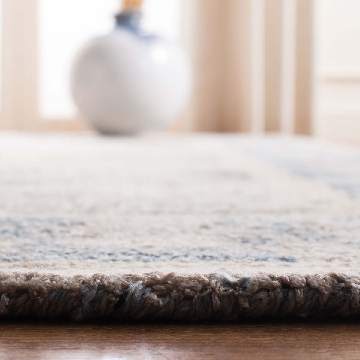 Safavieh Abstract 625 Rug, ABT625 - Beige / Blue