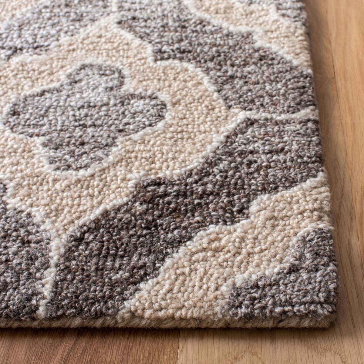 Safavieh Abstract 634 Rug, ABT634 - Beige / Grey