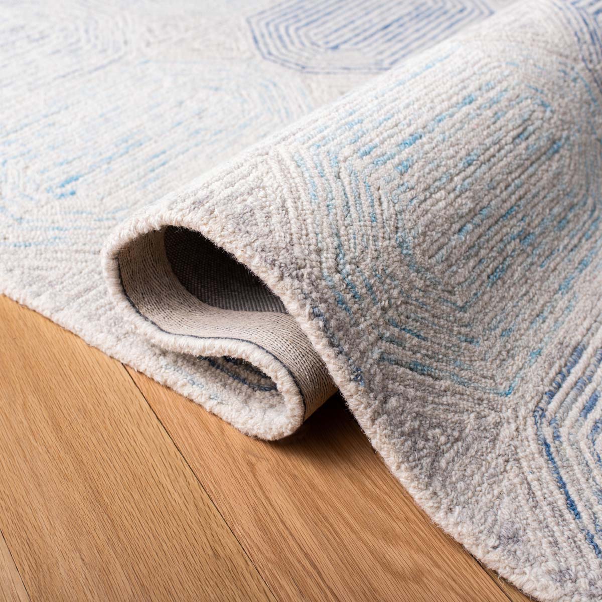 Safavieh Abstract 650 Rug, ABT650 - Ivory / Blue