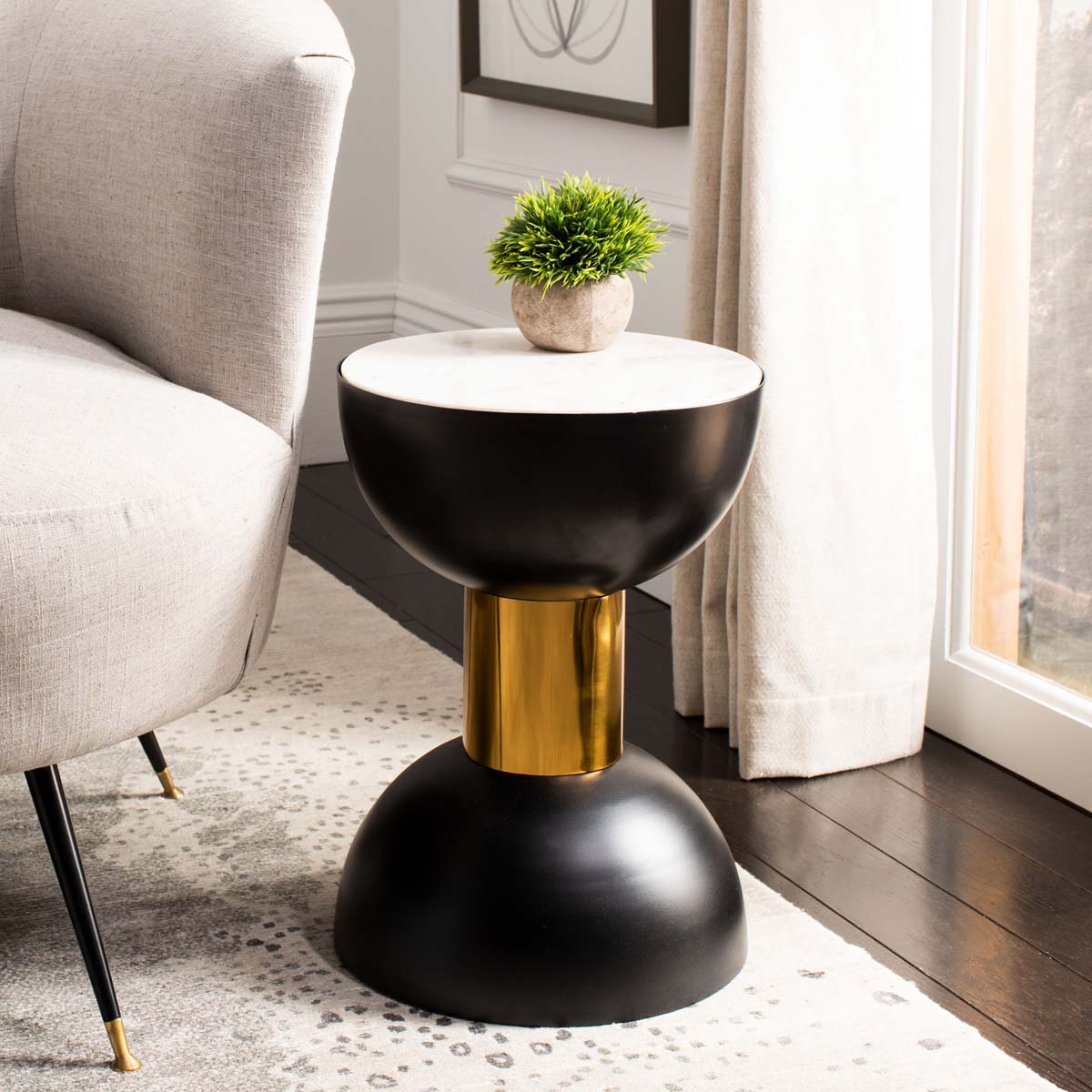 Safavieh Zephyr Round Accent Table , ACC3212 - White Marble/Black/Gold