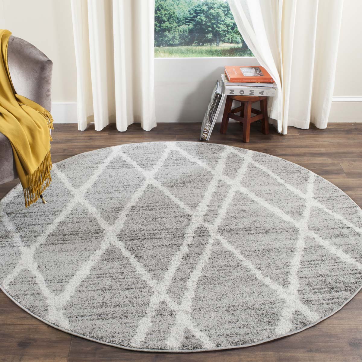 Safavieh Adirondack 128 Rug, ADR128 - IVORY / SILVER