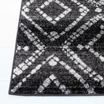 Safavieh Adirondack 131 Rug, Black, ADR131 - Black / Ivory