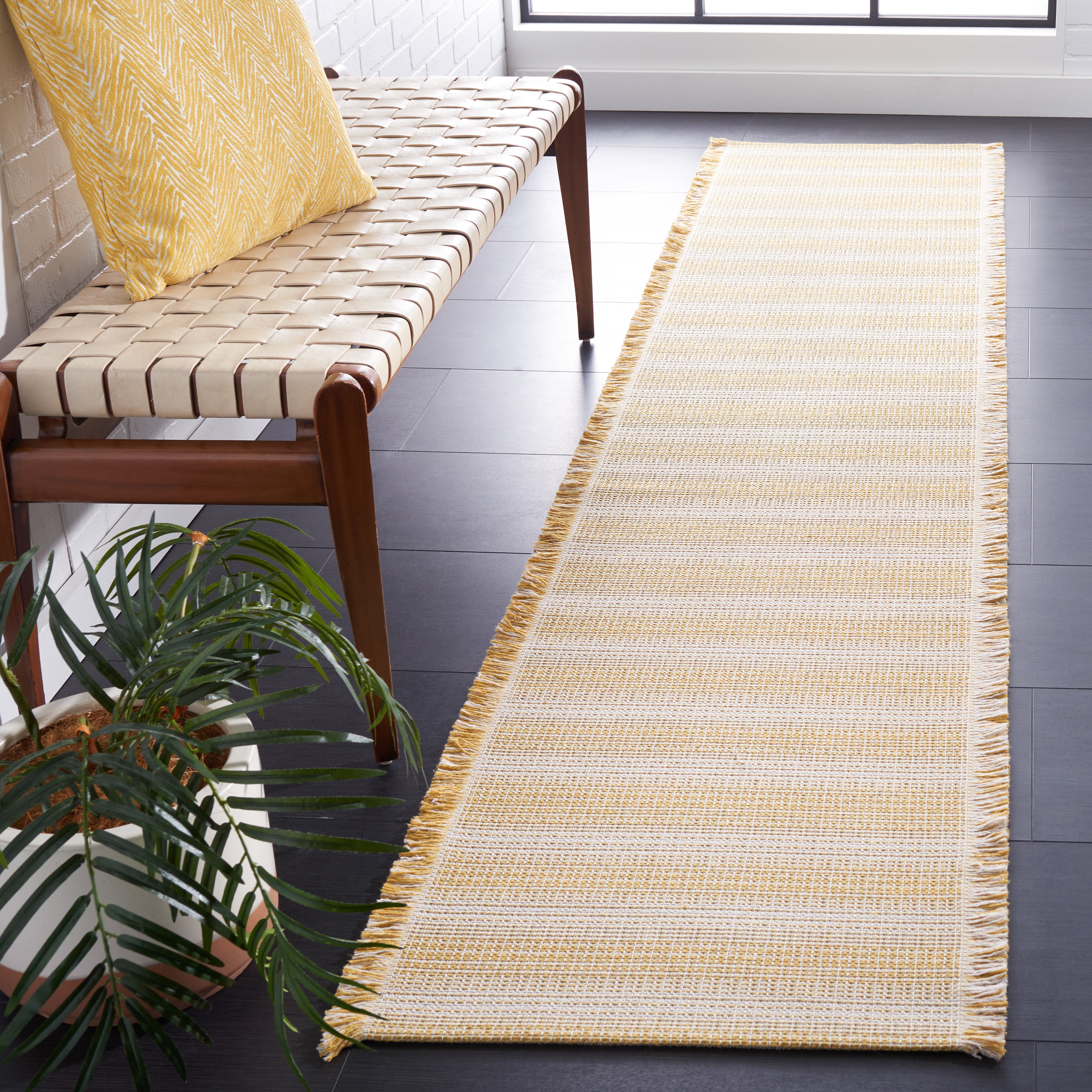 Safavieh Augustine 501 Rug, AGT501 - Ivory / Yellow