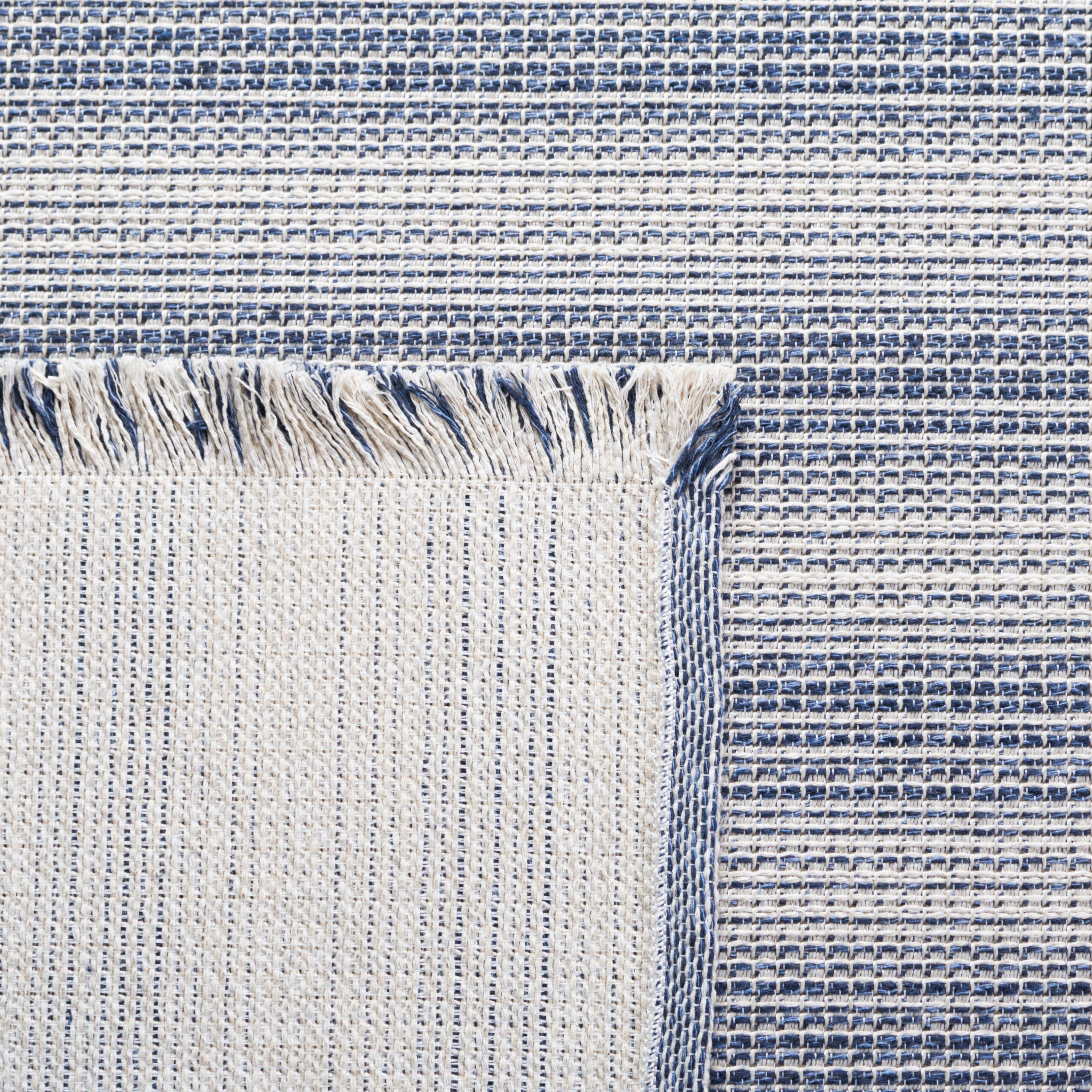 Safavieh Augustine 501 Rug, AGT501 - Ivory / Navy