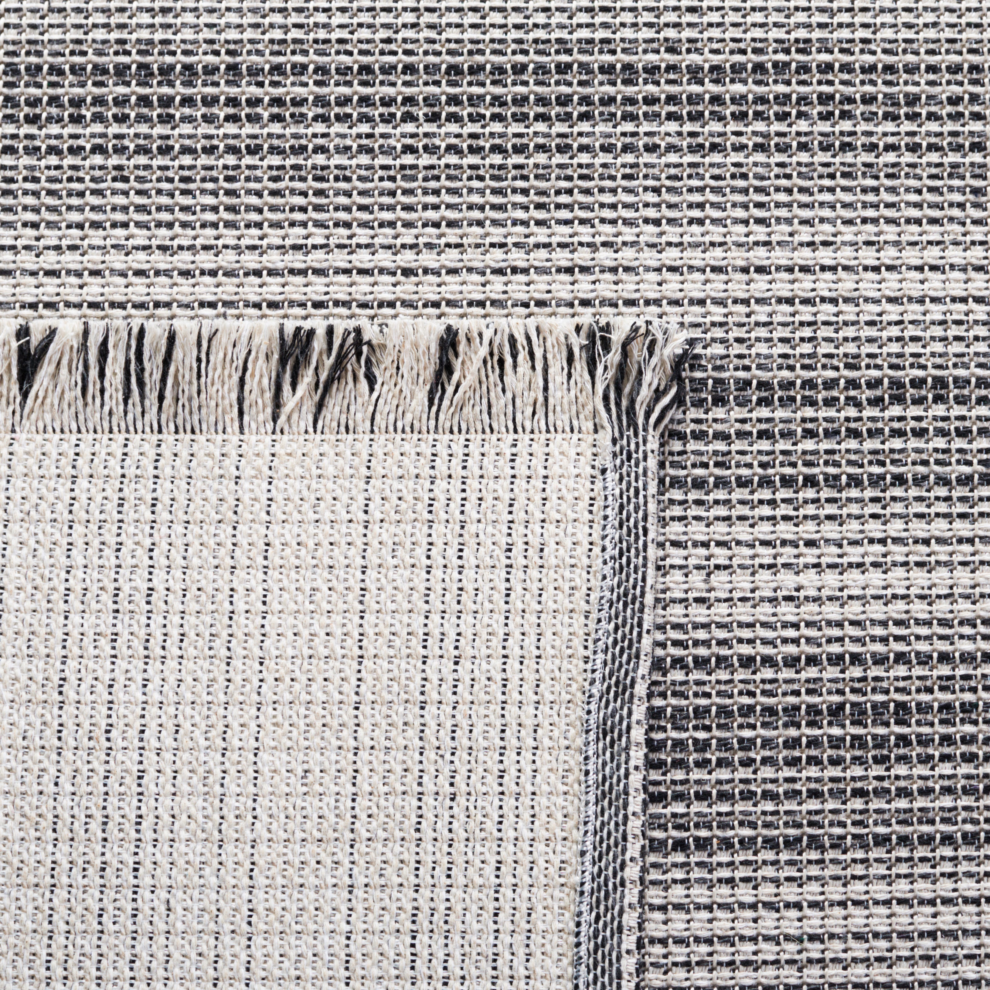 Safavieh Augustine 501 Rug, AGT501 - Ivory / Black