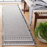 Safavieh Augustine 505 Rug, AGT505 - Ivory / Black