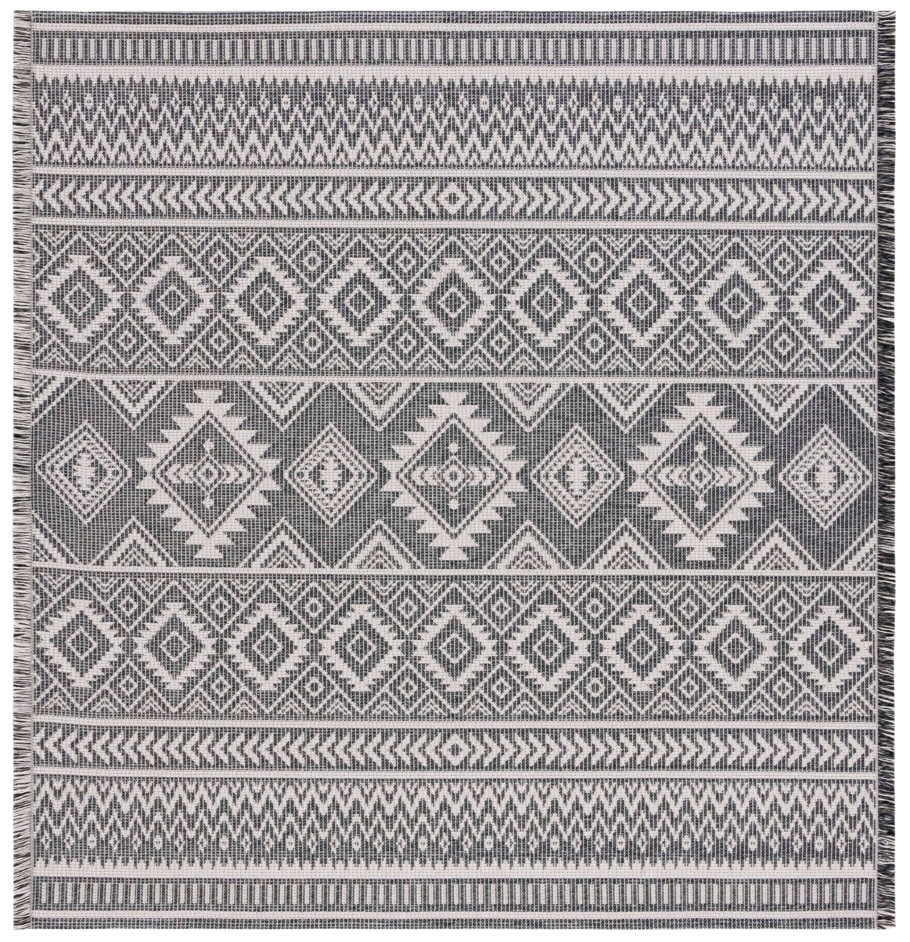 Safavieh Augustine 506 Rug, AGT506 - Ivory / Black