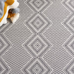 Safavieh Augustine 507 Rug, AGT507 - Ivory / Black