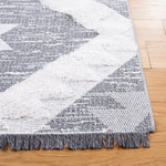 Safavieh Augustine 712 Rug, AGT712 - Grey / Ivory