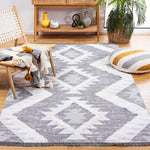 Safavieh Augustine 712 Rug, AGT712 - Grey / Ivory