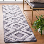 Safavieh Augustine 712 Rug, AGT712 - Black / Ivory