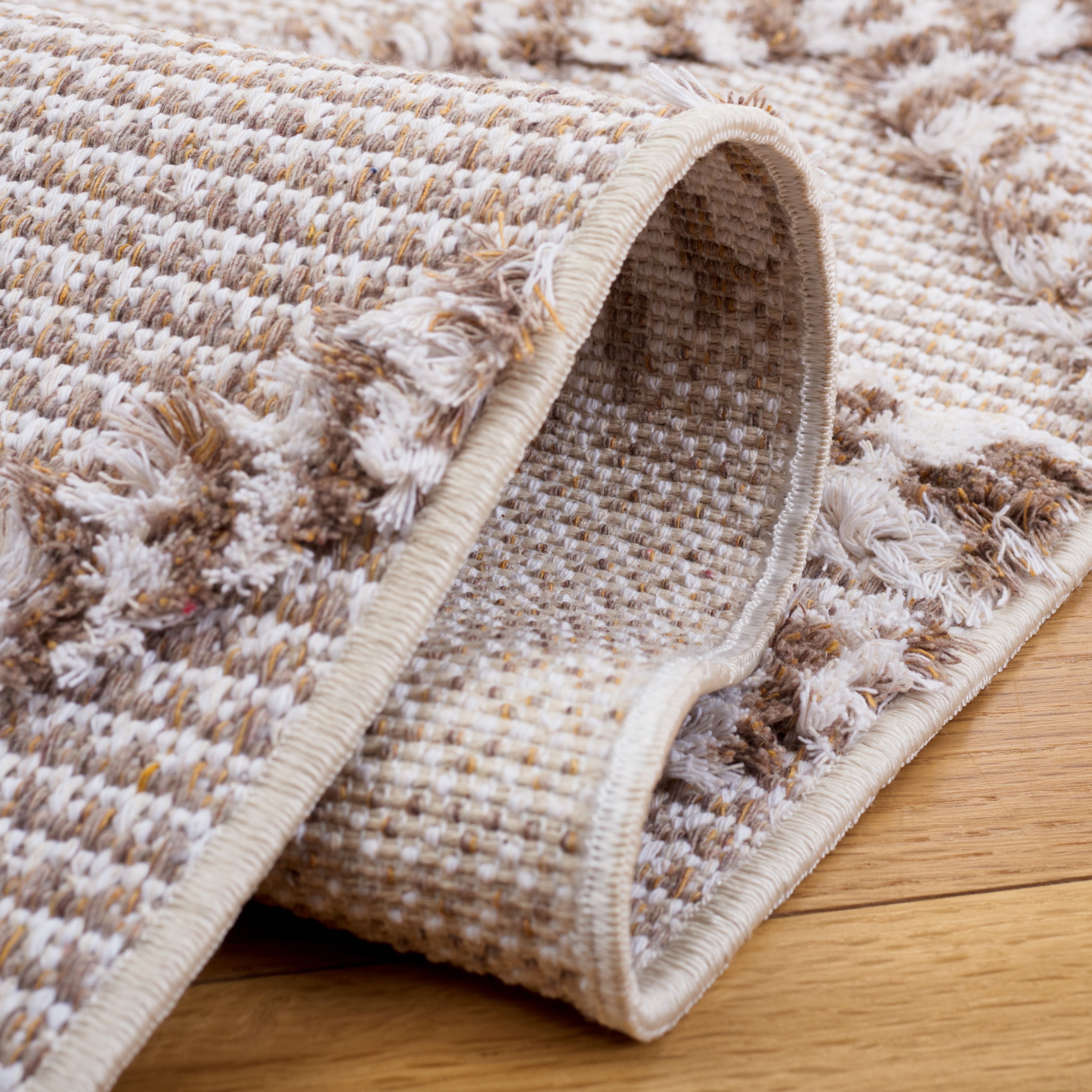 Safavieh Augustine 714 Rug, AGT714 - Ivory / Beige