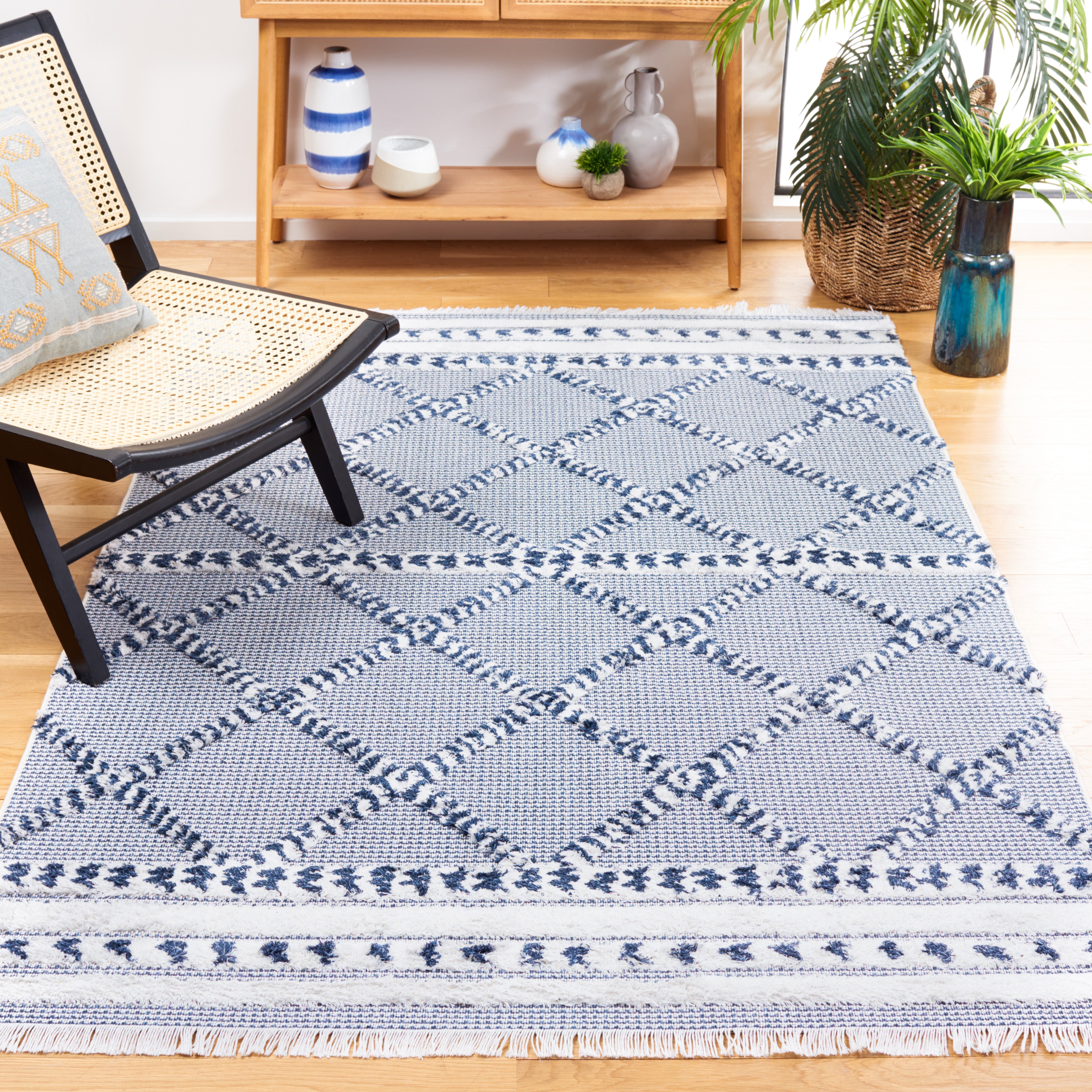 Safavieh Augustine 714 Rug, AGT714 - Navy / Ivory
