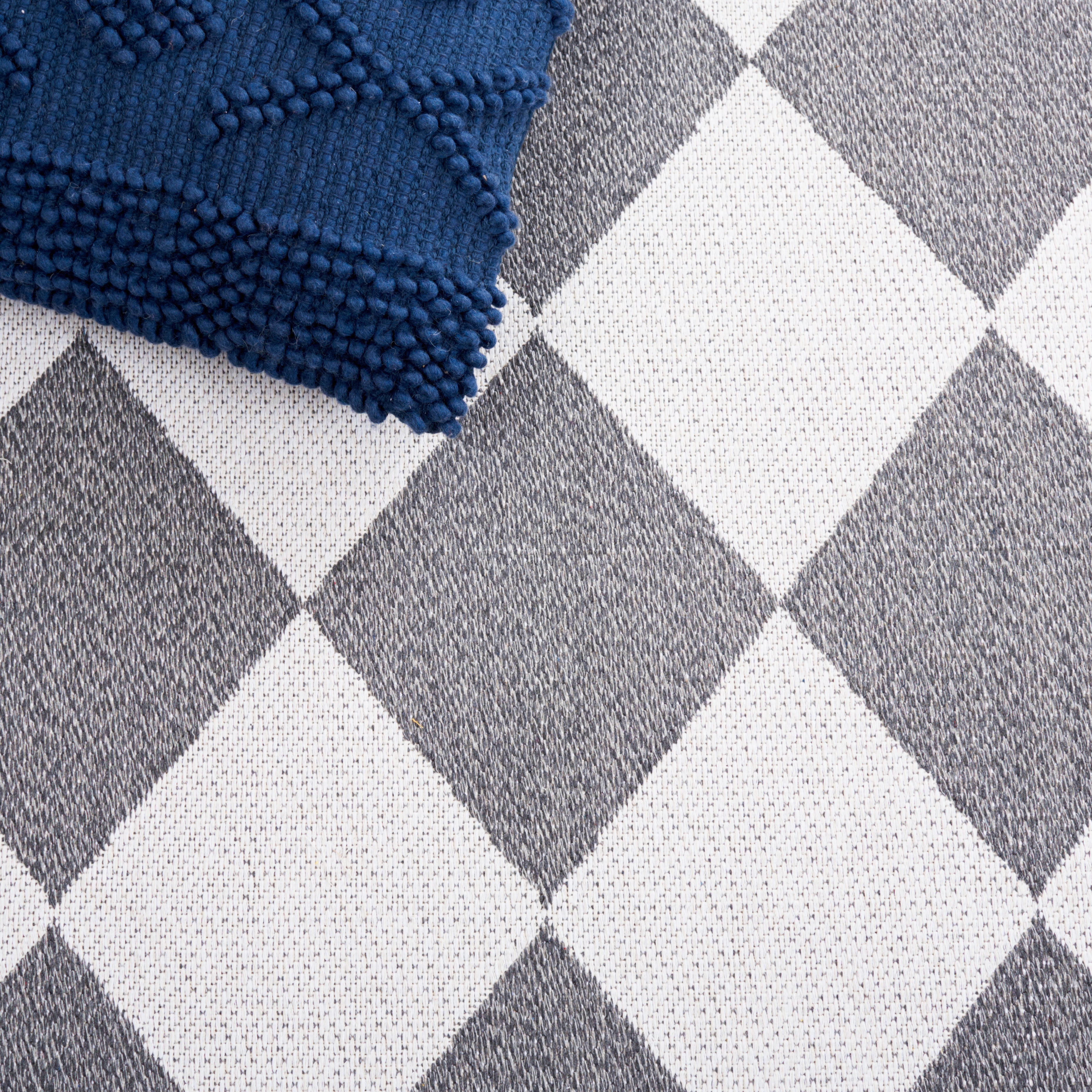 Safavieh Augustine 722 Rug, AGT722 - Ivory / Grey