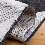 Safavieh Augustine 722 Rug, AGT722 - Ivory / Black