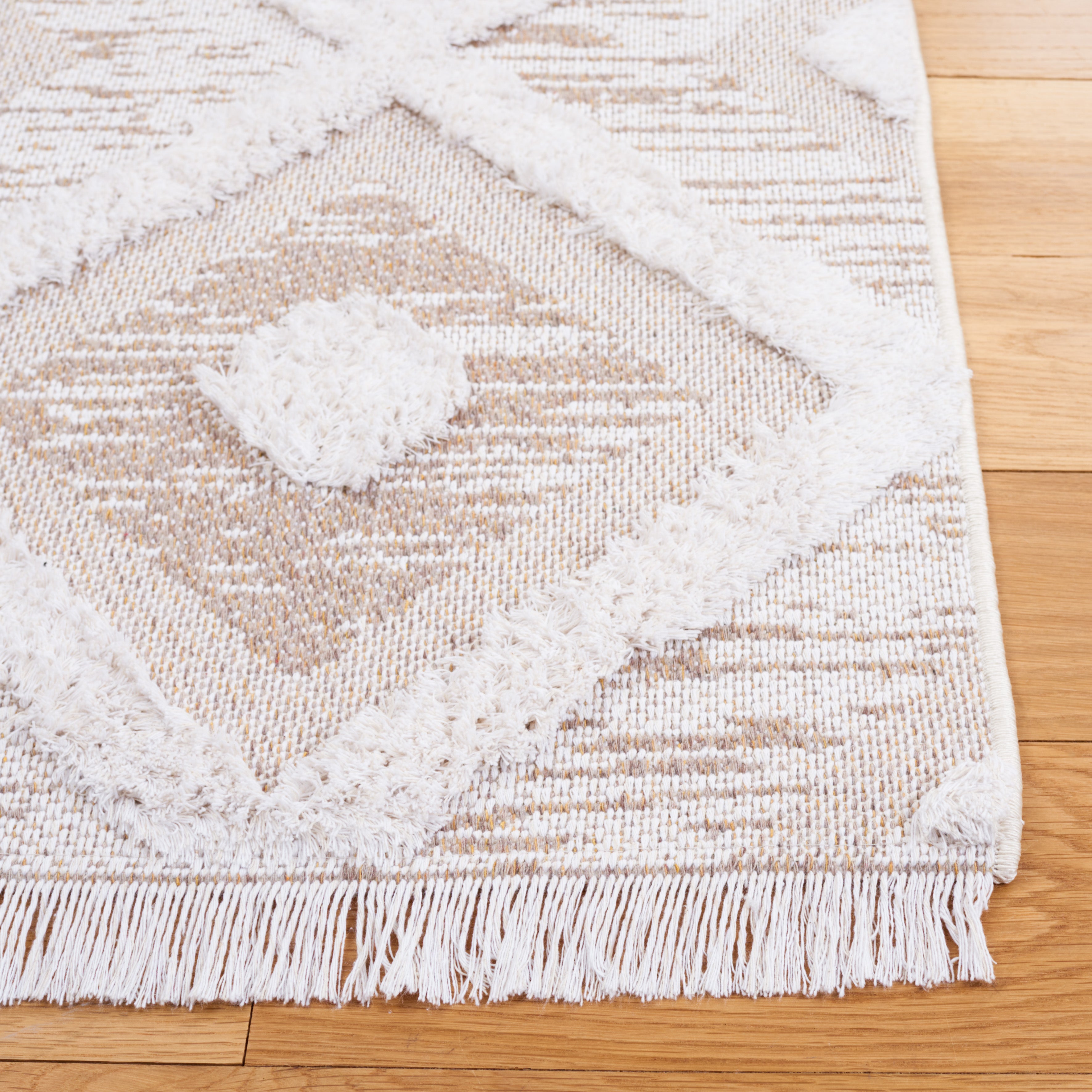Safavieh Augustine 730 Rug, AGT730 - Ivory / Beige