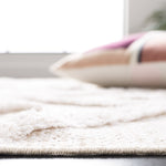 Safavieh Augustine 730 Rug, AGT730 - Beige / Ivory