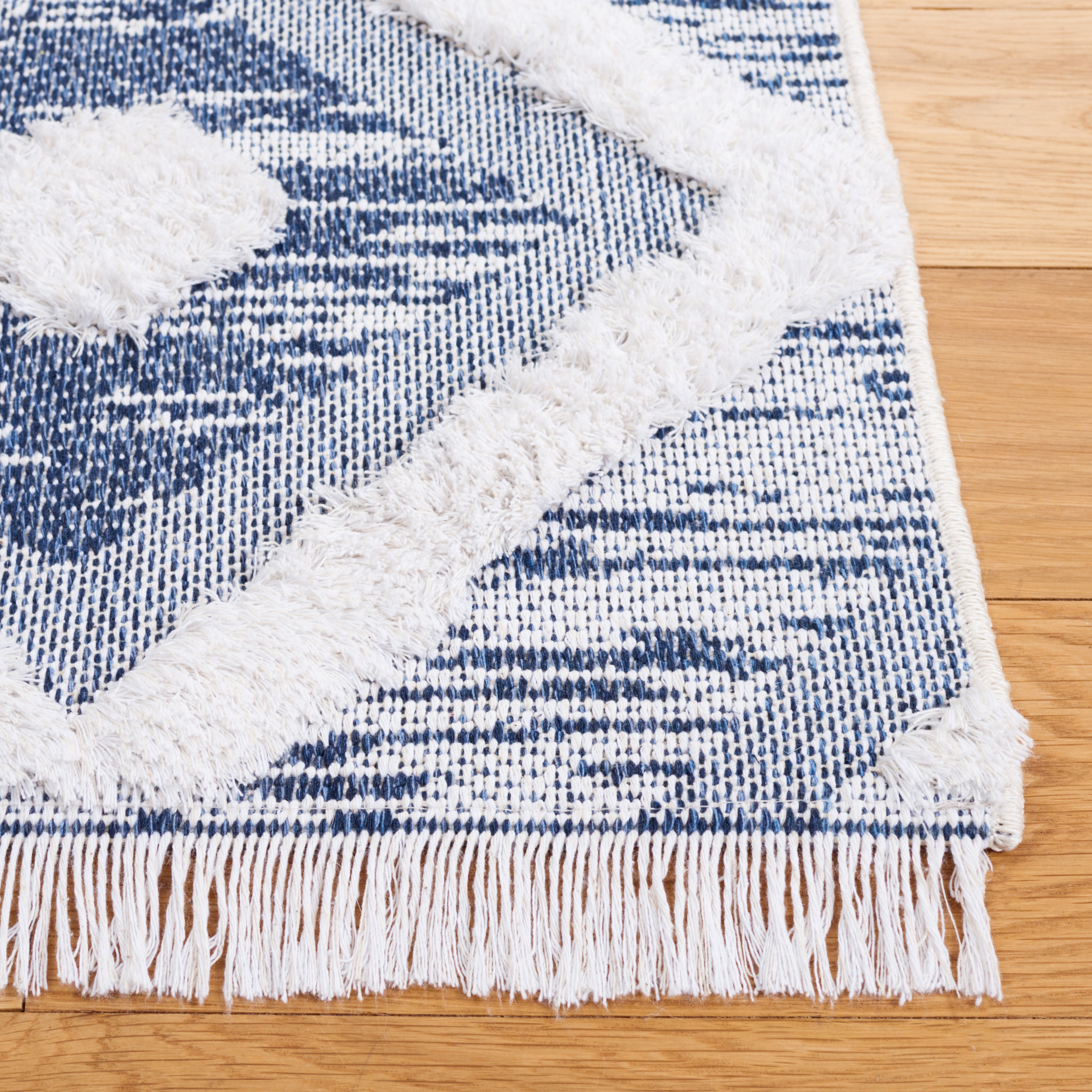 Safavieh Augustine 730 Rug, AGT730 - Navy / Ivory