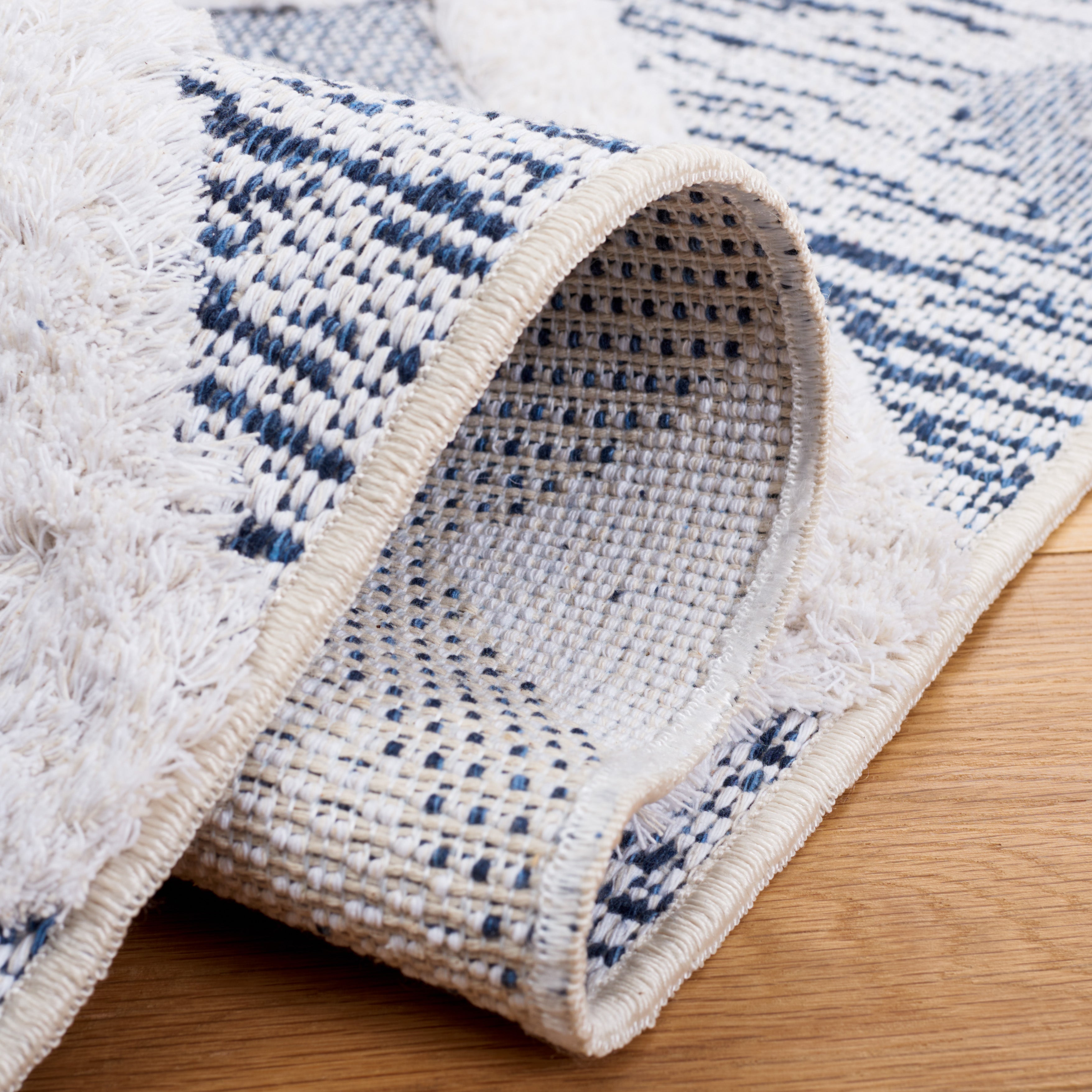 Safavieh Augustine 730 Rug, AGT730 - Navy / Ivory