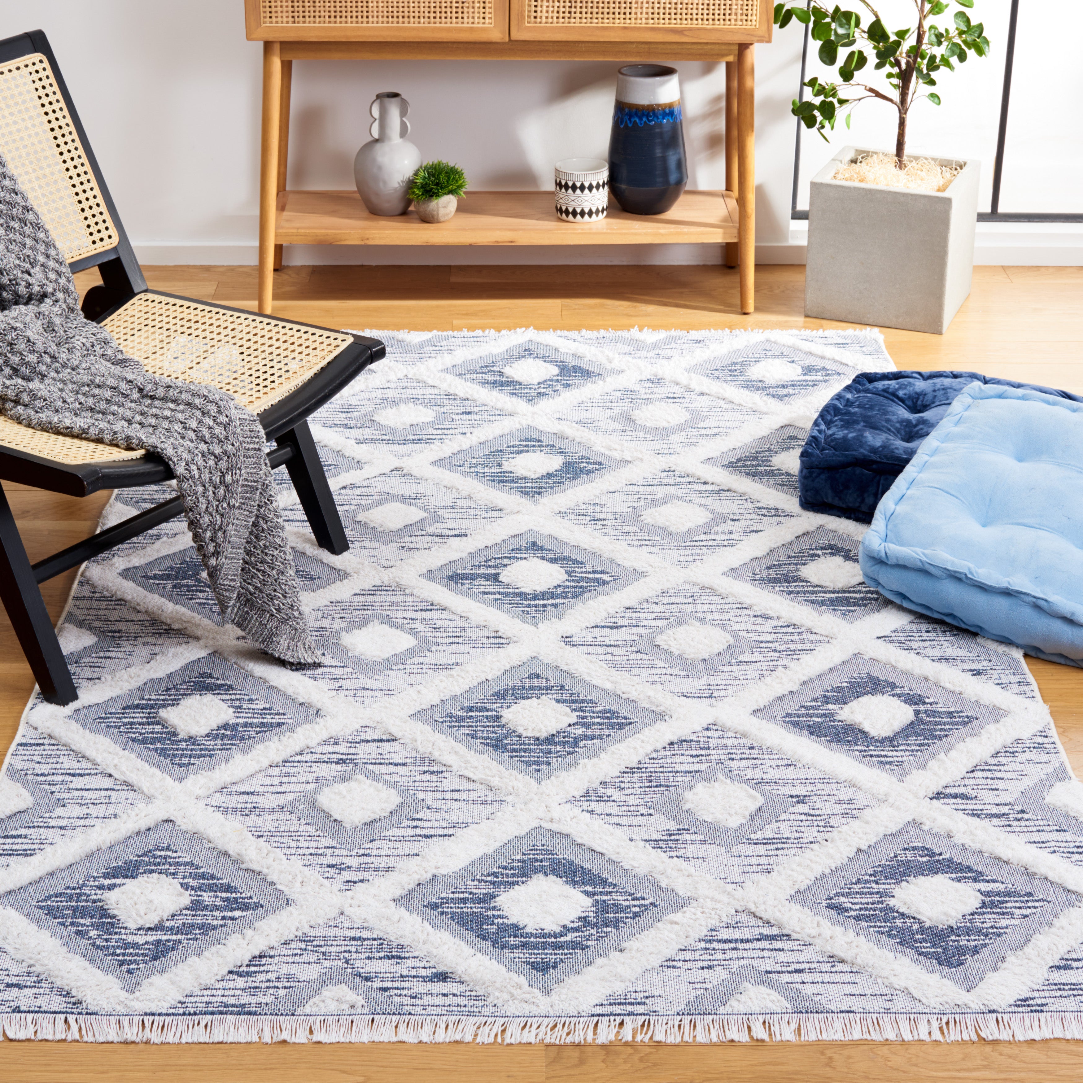 Safavieh Augustine 730 Rug, AGT730 - Navy / Ivory