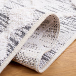 Safavieh Augustine 755 Rug, AGT755 - Grey / Ivory