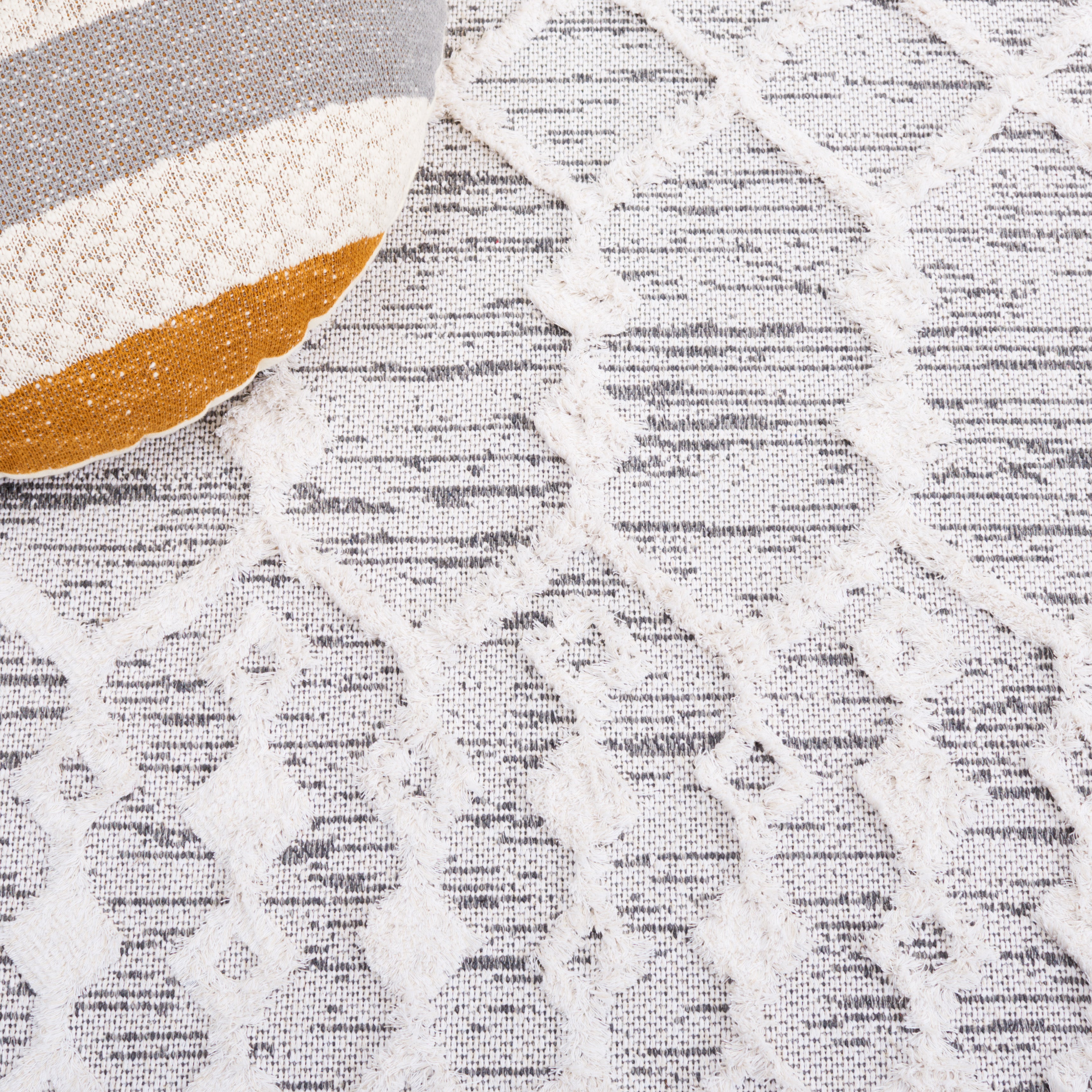 Safavieh Augustine 755 Rug, AGT755 - Grey / Ivory