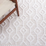 Safavieh Augustine 756 Rug, AGT756 - Ivory / Beige