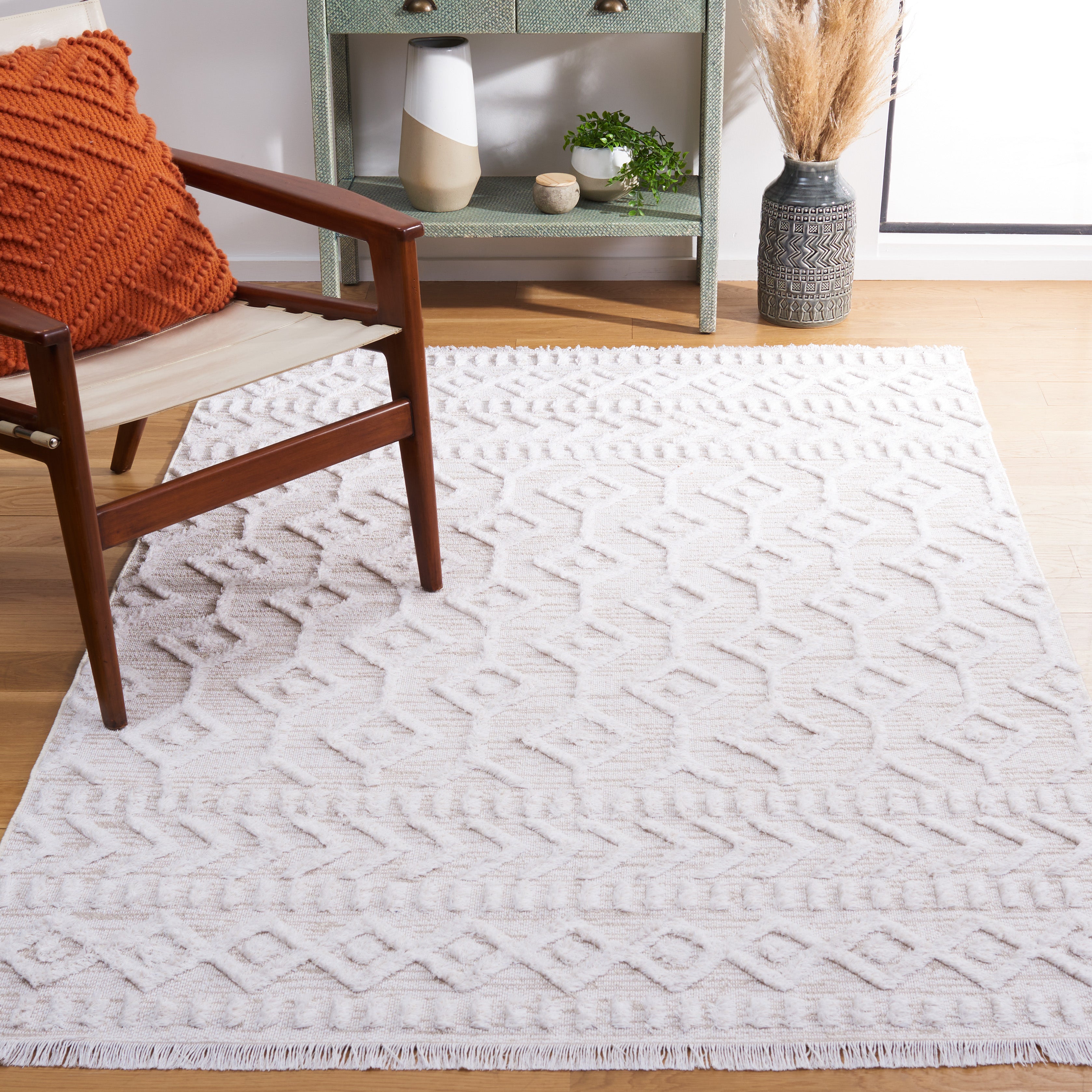 Safavieh Augustine 756 Rug, AGT756 - Ivory / Beige