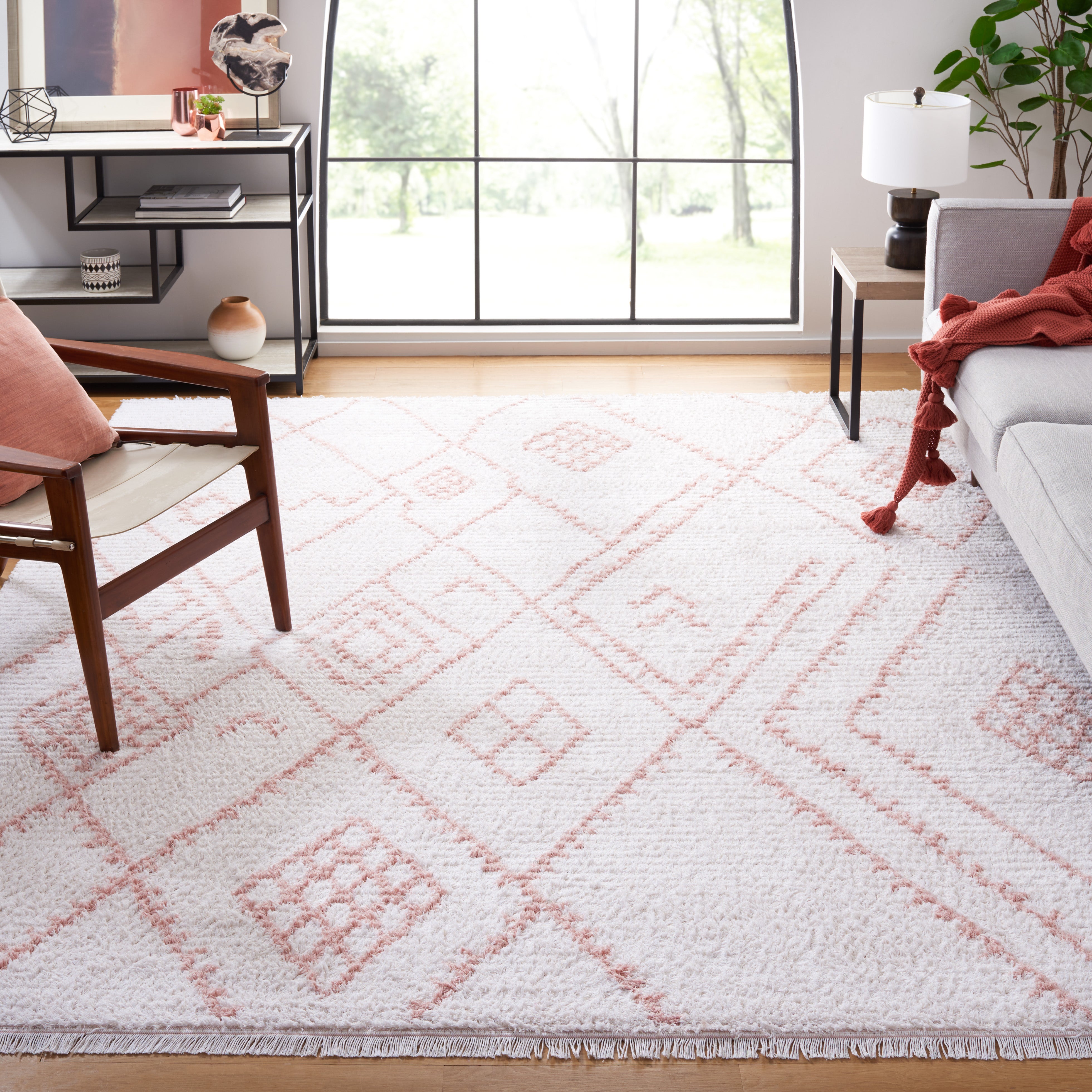 Safavieh Augustine 835 Rug, AGT835 - Ivory / Pink