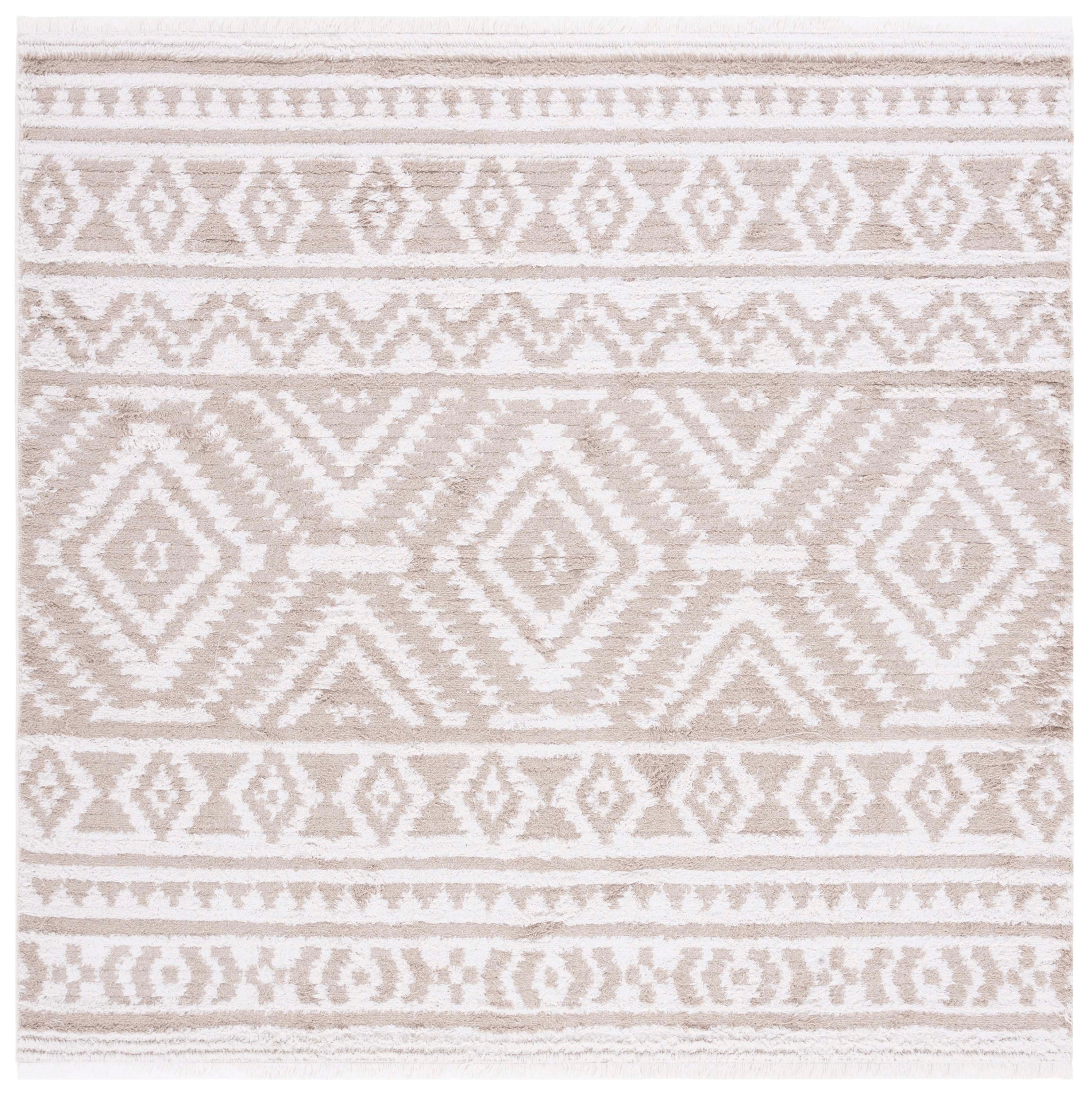 Safavieh Augustine 849 Rug, AGT849 - Beige / Ivory