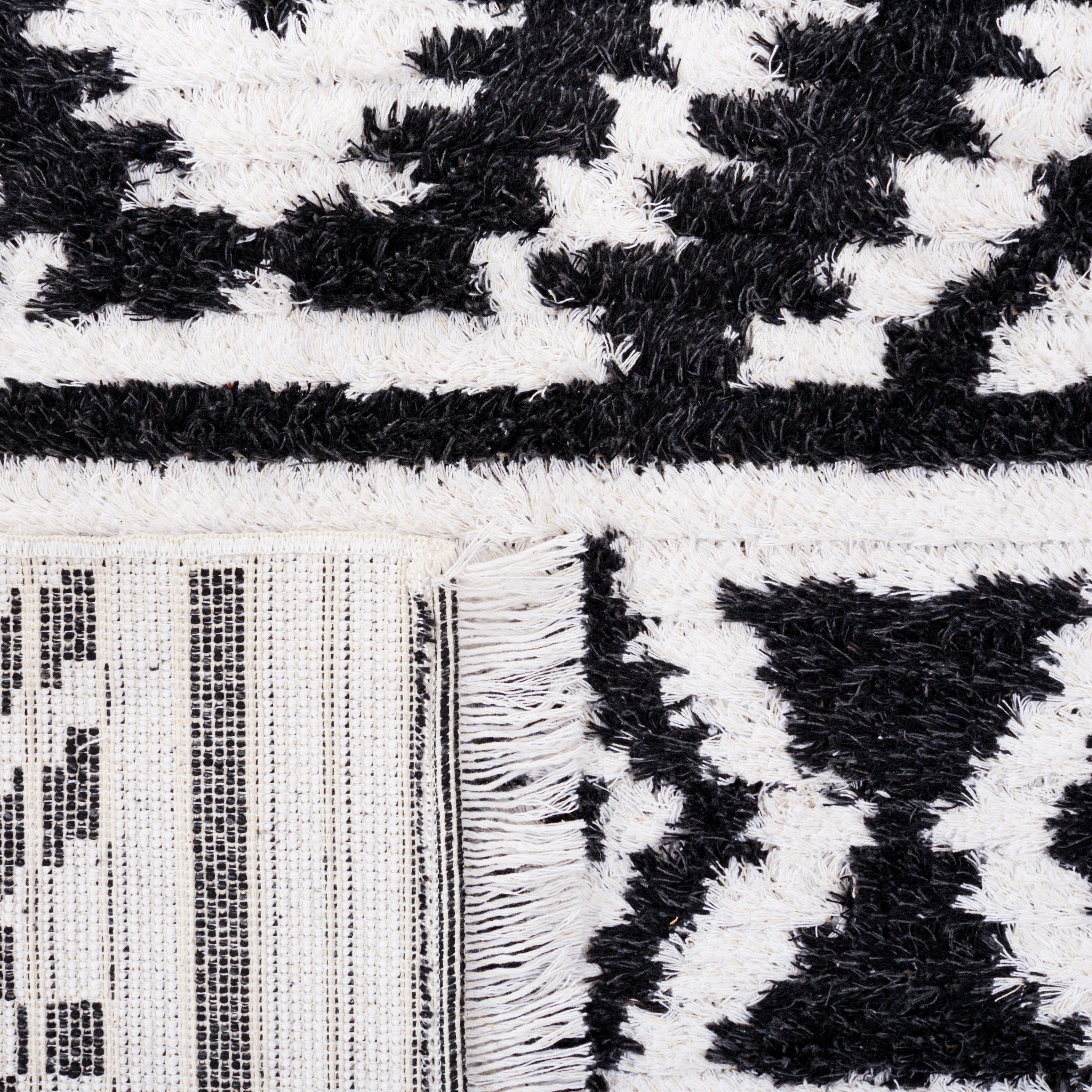 Safavieh Augustine 849 Rug, AGT849 - Black / Ivory