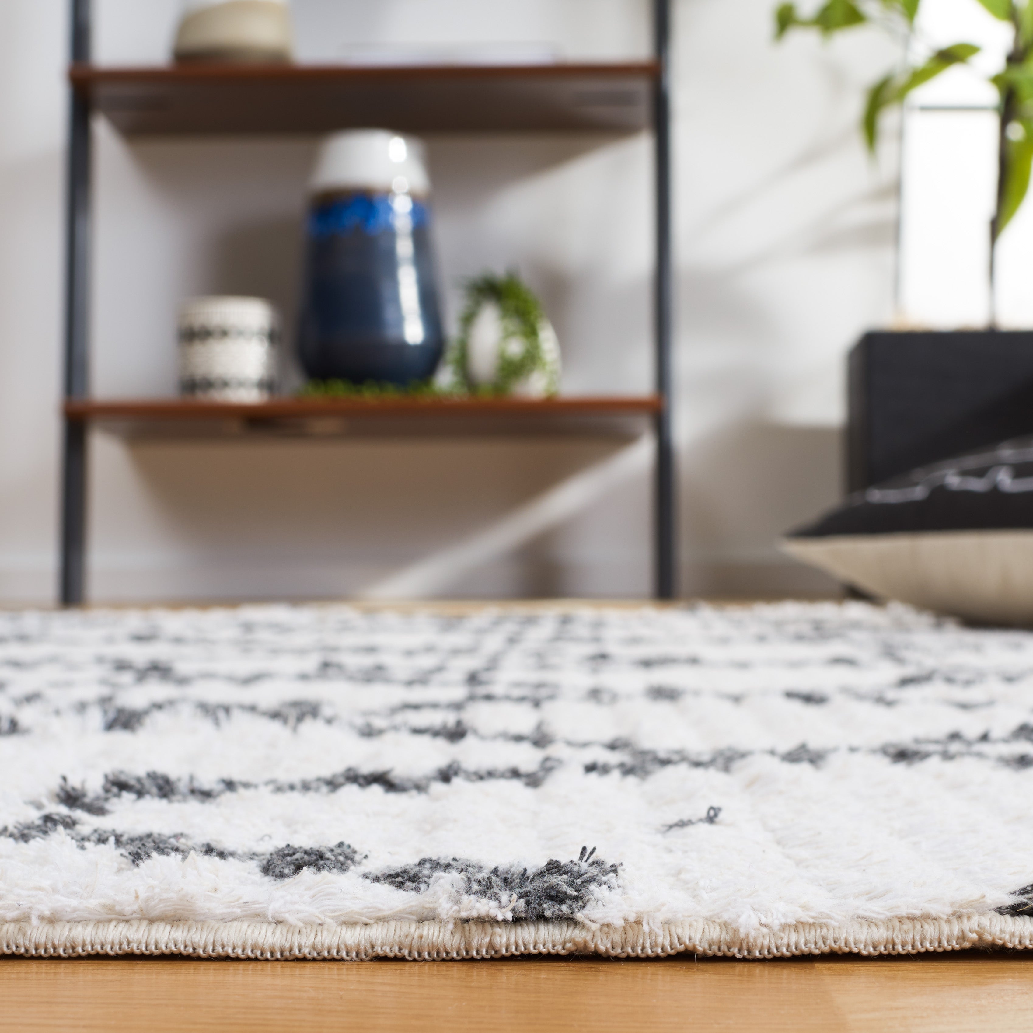 Safavieh Augustine 850 Rug, AGT850 - Ivory / Grey