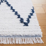 Safavieh Augustine 850 Rug, AGT850 - Ivory / Navy