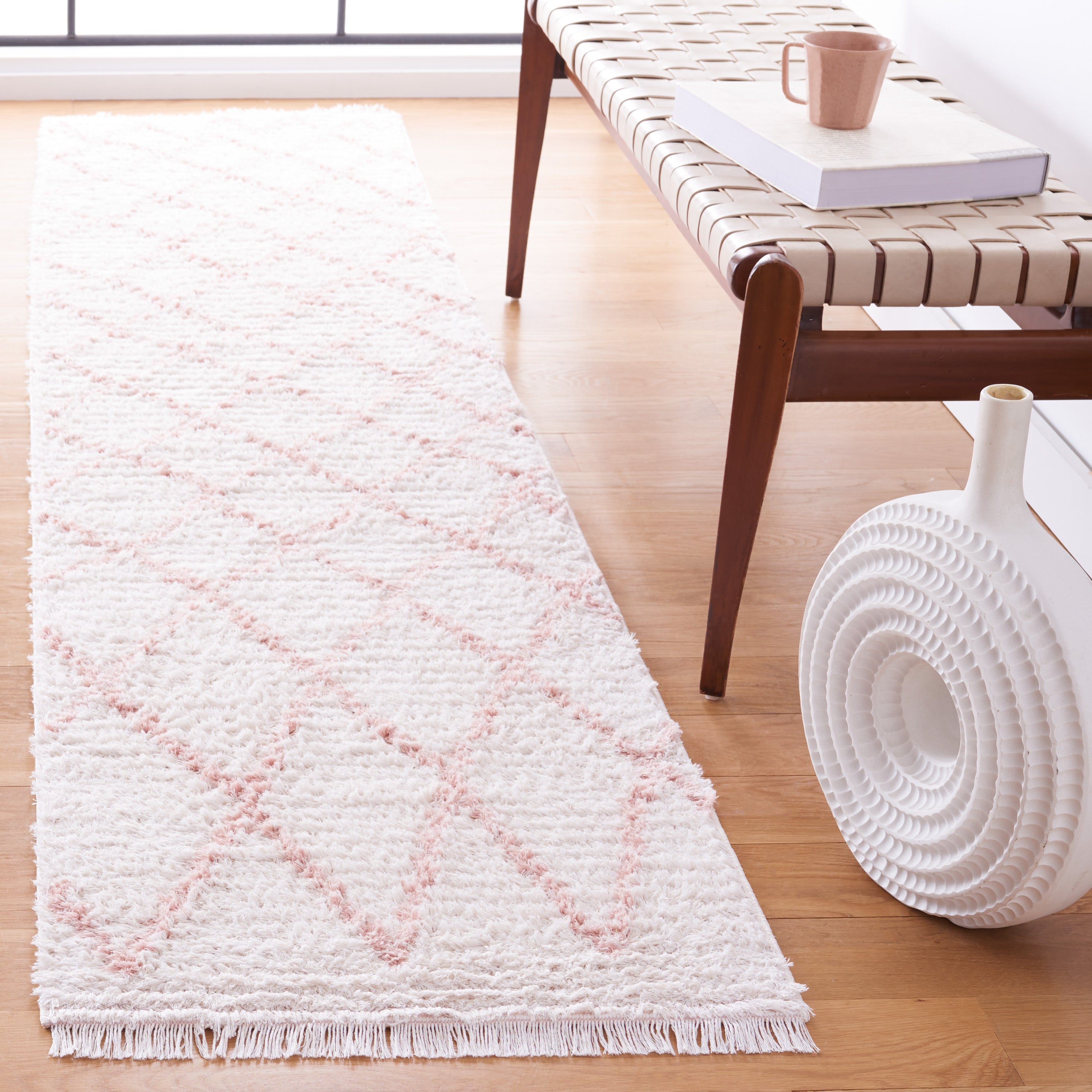 Safavieh Augustine 850 Rug, AGT850 - Ivory / Pink