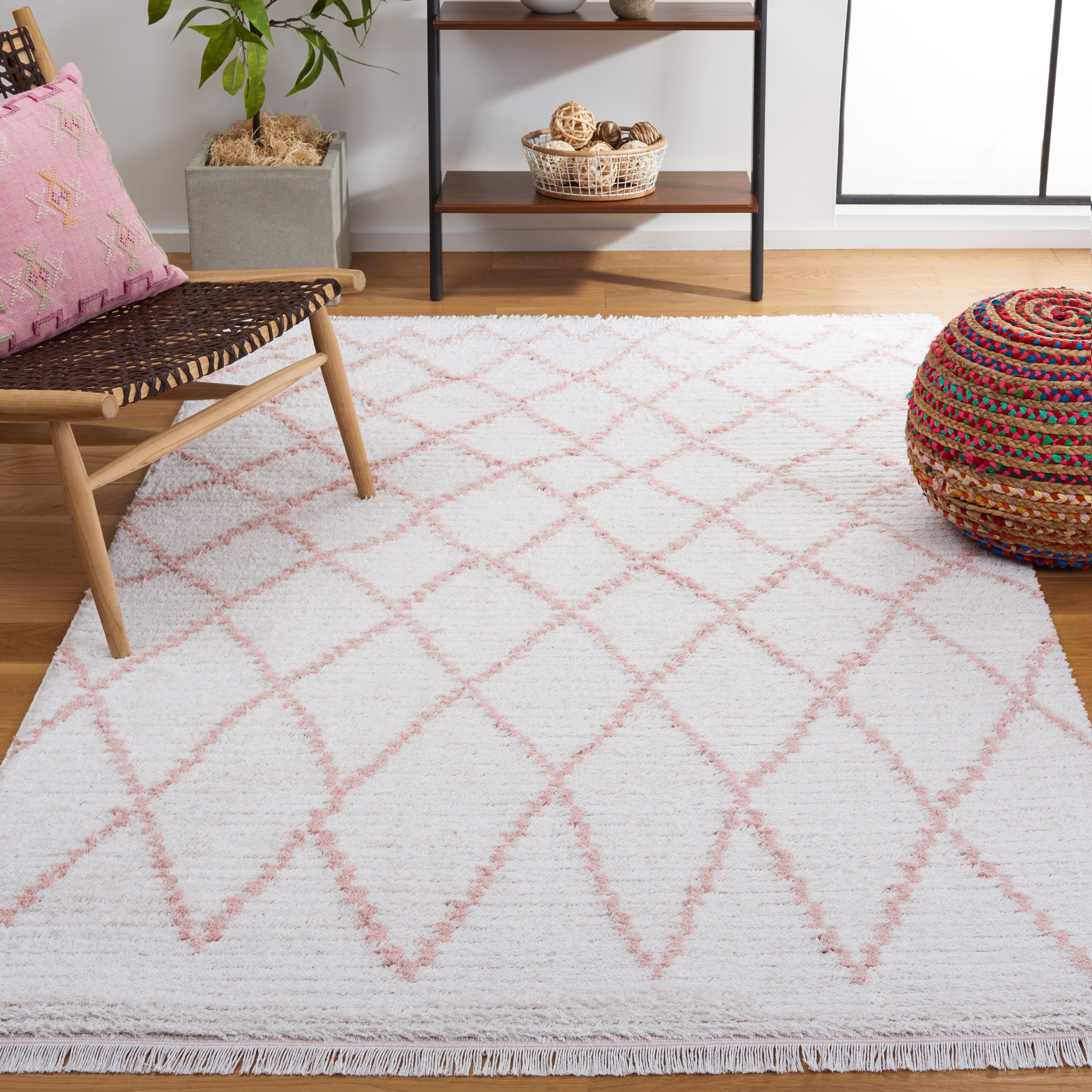Safavieh Augustine 850 Rug, AGT850 - Ivory / Pink