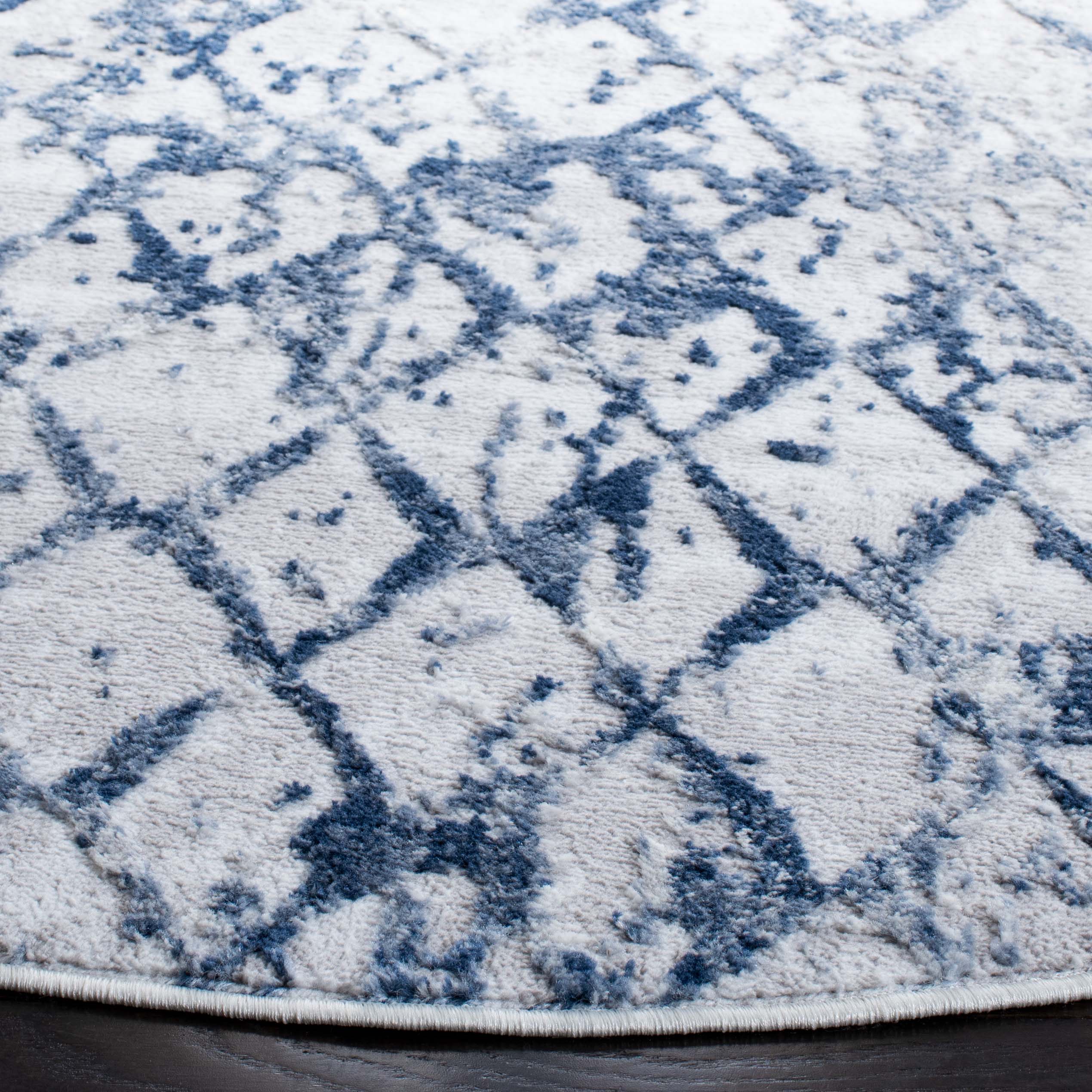 Safavieh AMELIA 783 Rug, ALA783 - GREY / NAVY