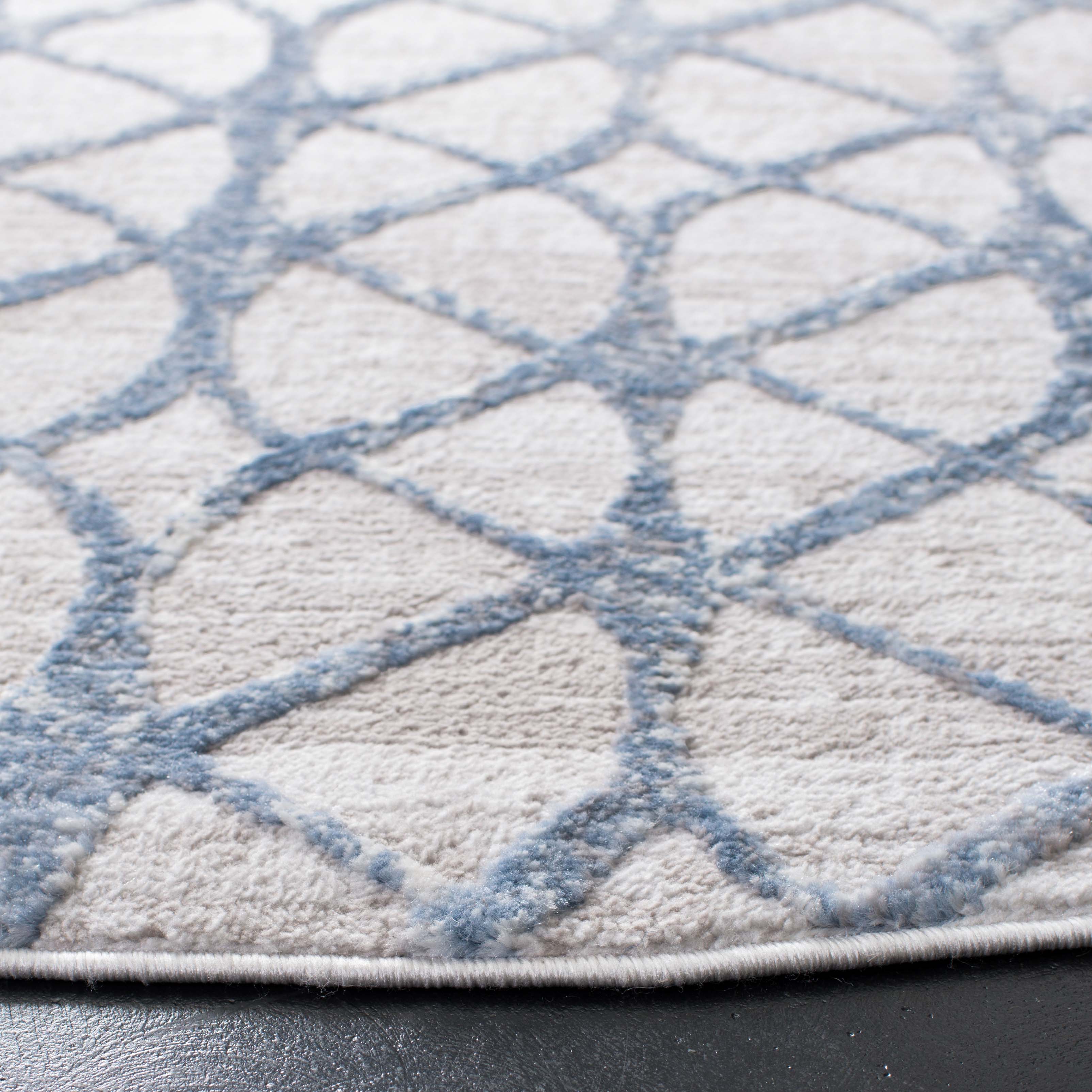 Safavieh AMELIA 792 Rug, ALA792 - GREY / BLUE