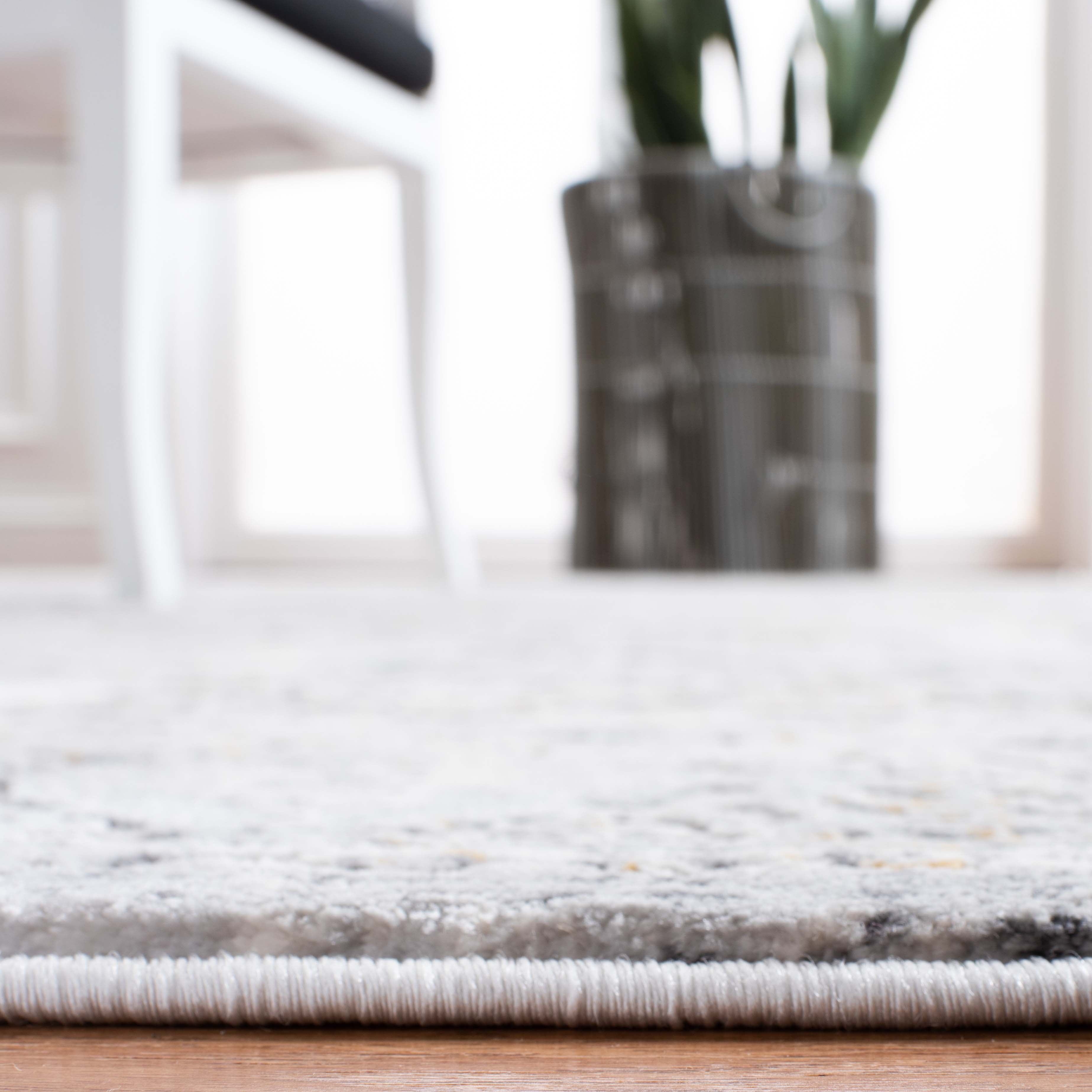 Safavieh Alhambra 629 629 Rug, ALH629 - Light Grey / Grey