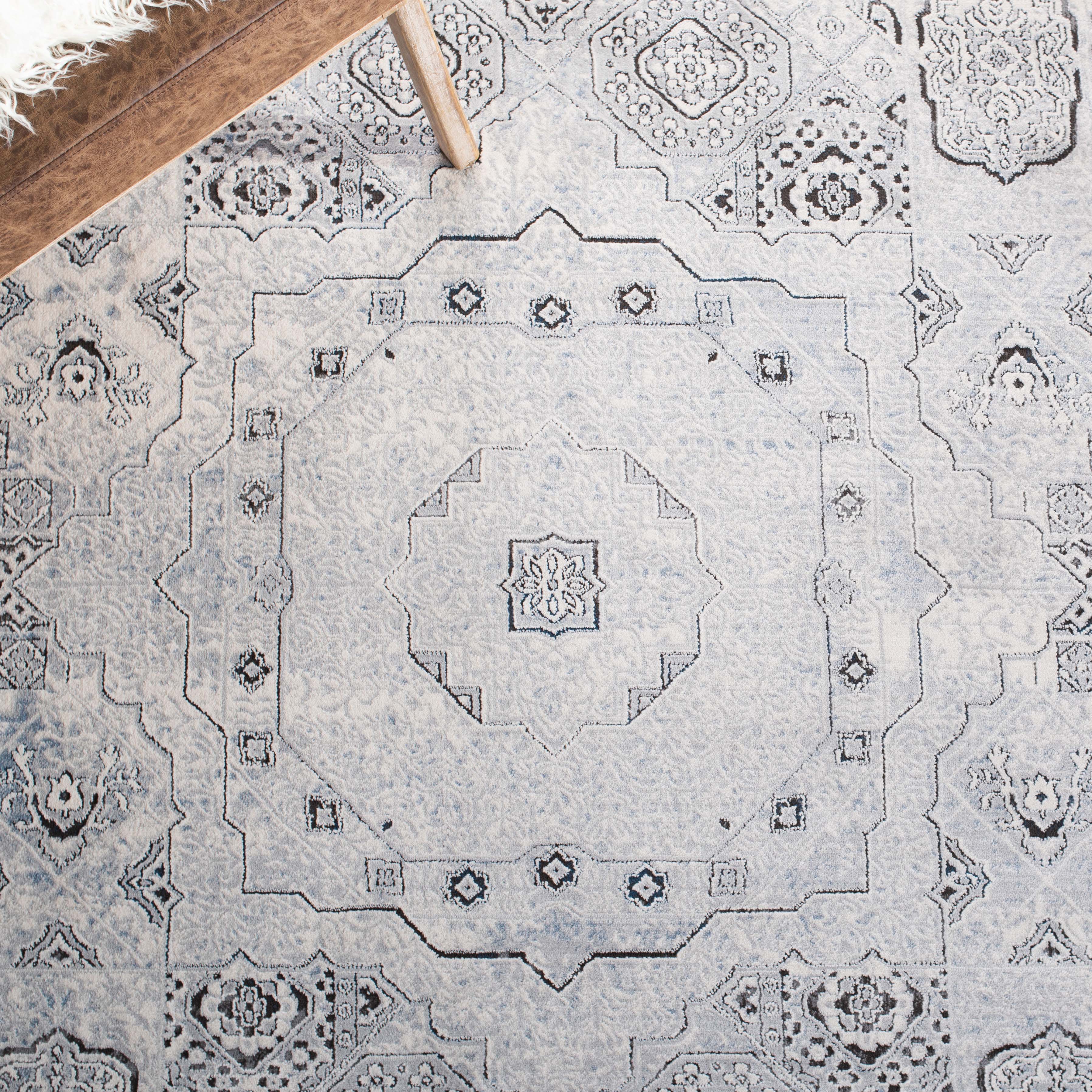 Safavieh Alhambra 629 629 Rug, ALH629 - Ivory / Grey