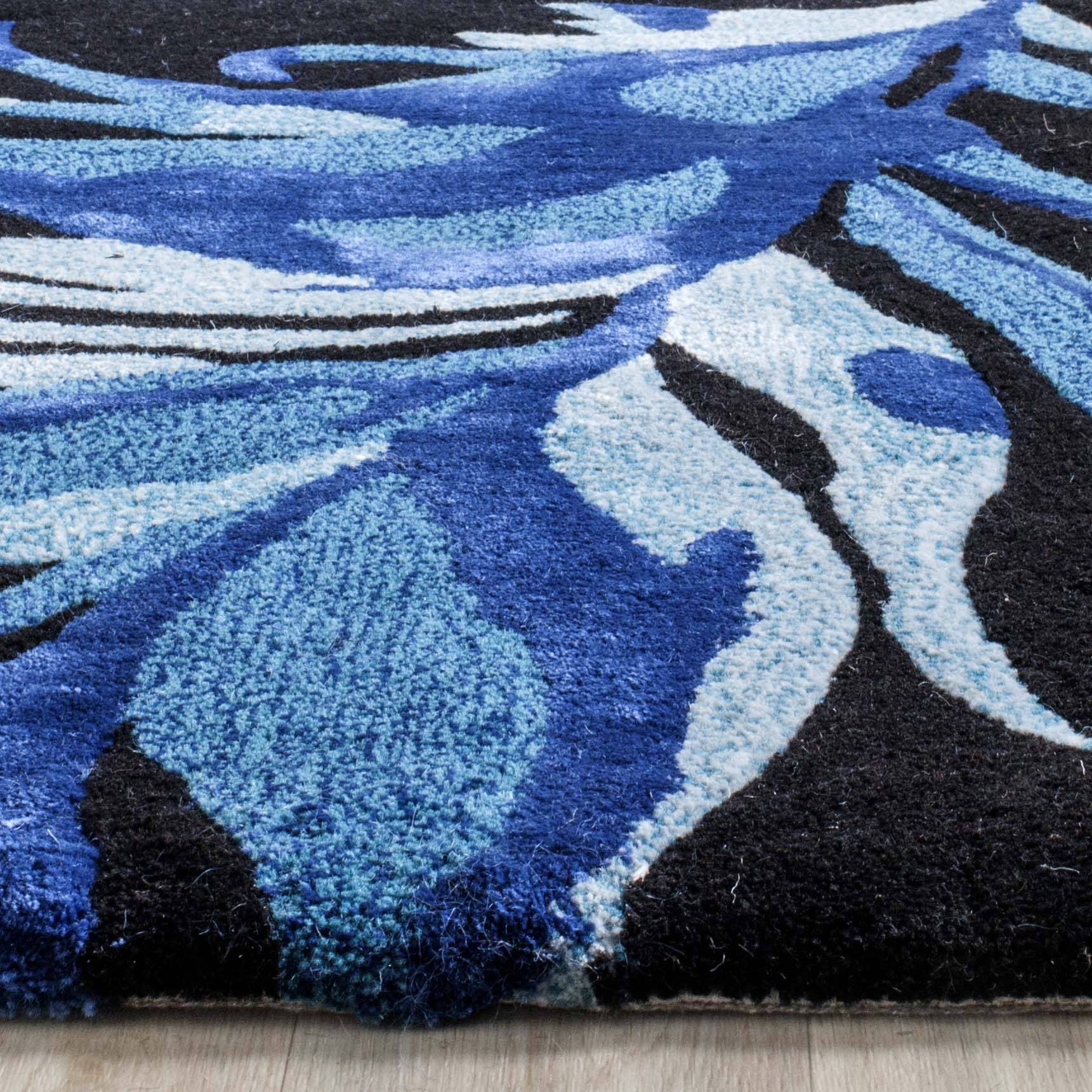 Safavieh Feather 121 Rug, ALR121 - Black / Blue