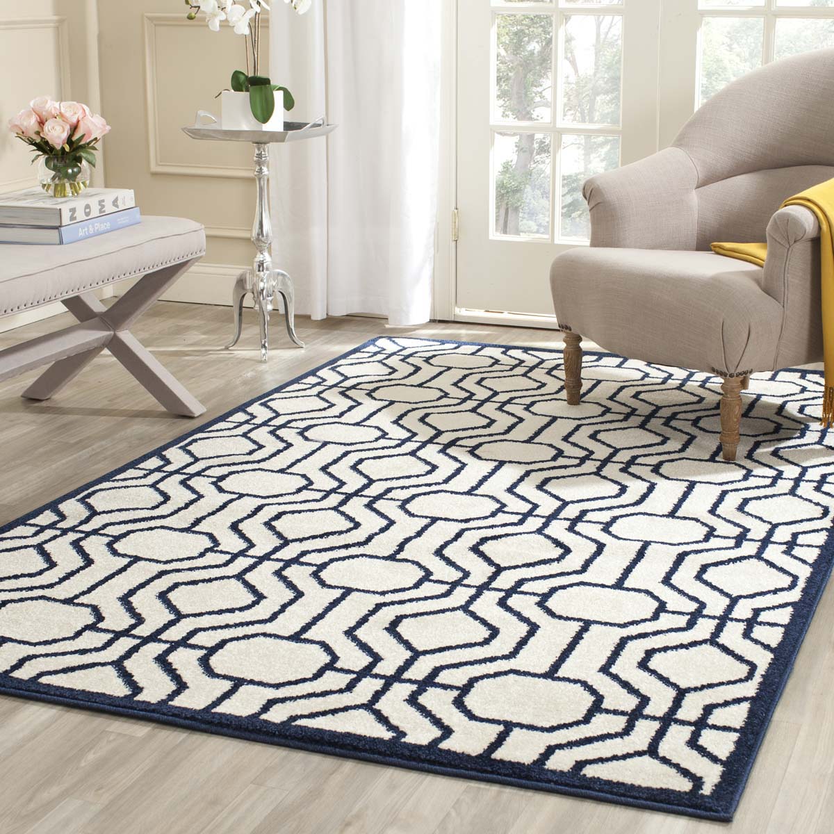 Ivory / Navy