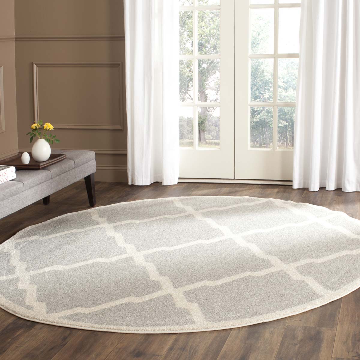 Safavieh Amherst 421 Rug, AMT421 - Light Grey / Beige