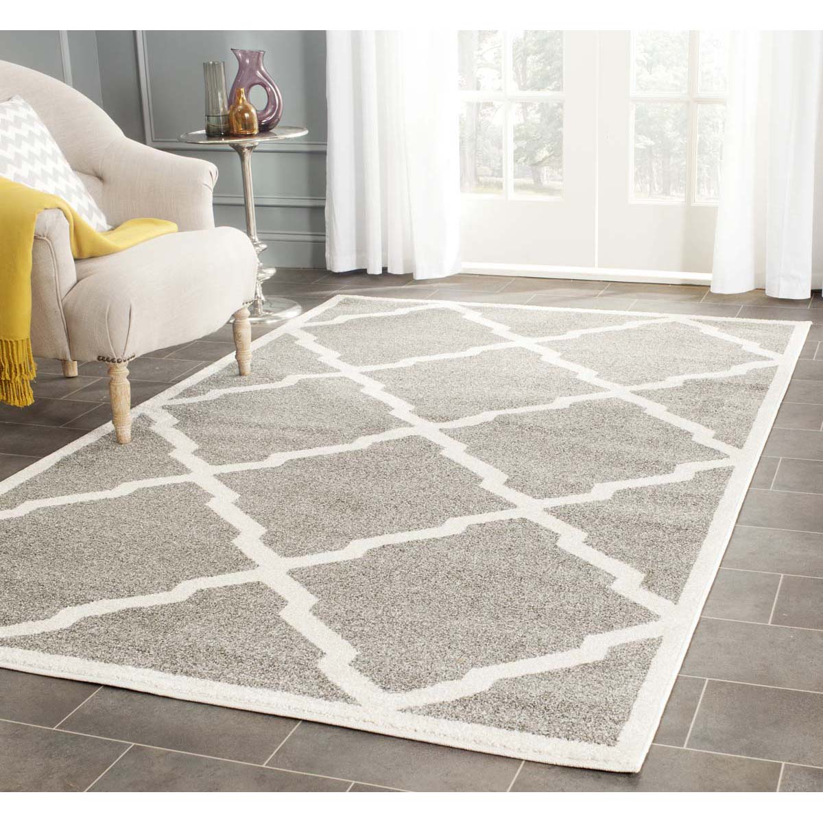 Safavieh Amherst 421 Rug, AMT421 - Dark Grey / Beige