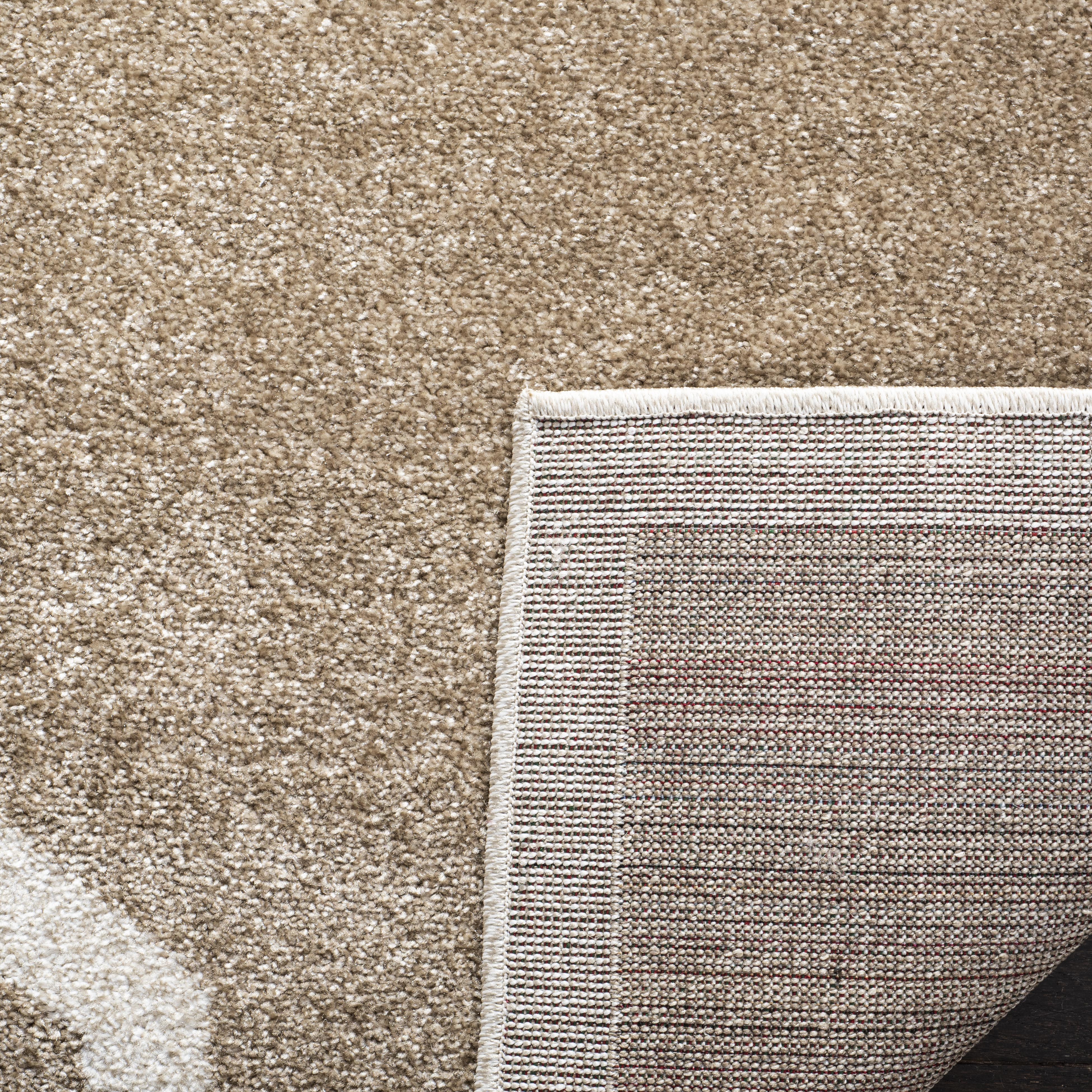 Safavieh Amherst 421 Rug, AMT421 - Wheat / Beige