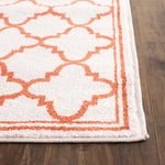 Safavieh Amherst 422 Rug, AMT422 - Beige / Orange