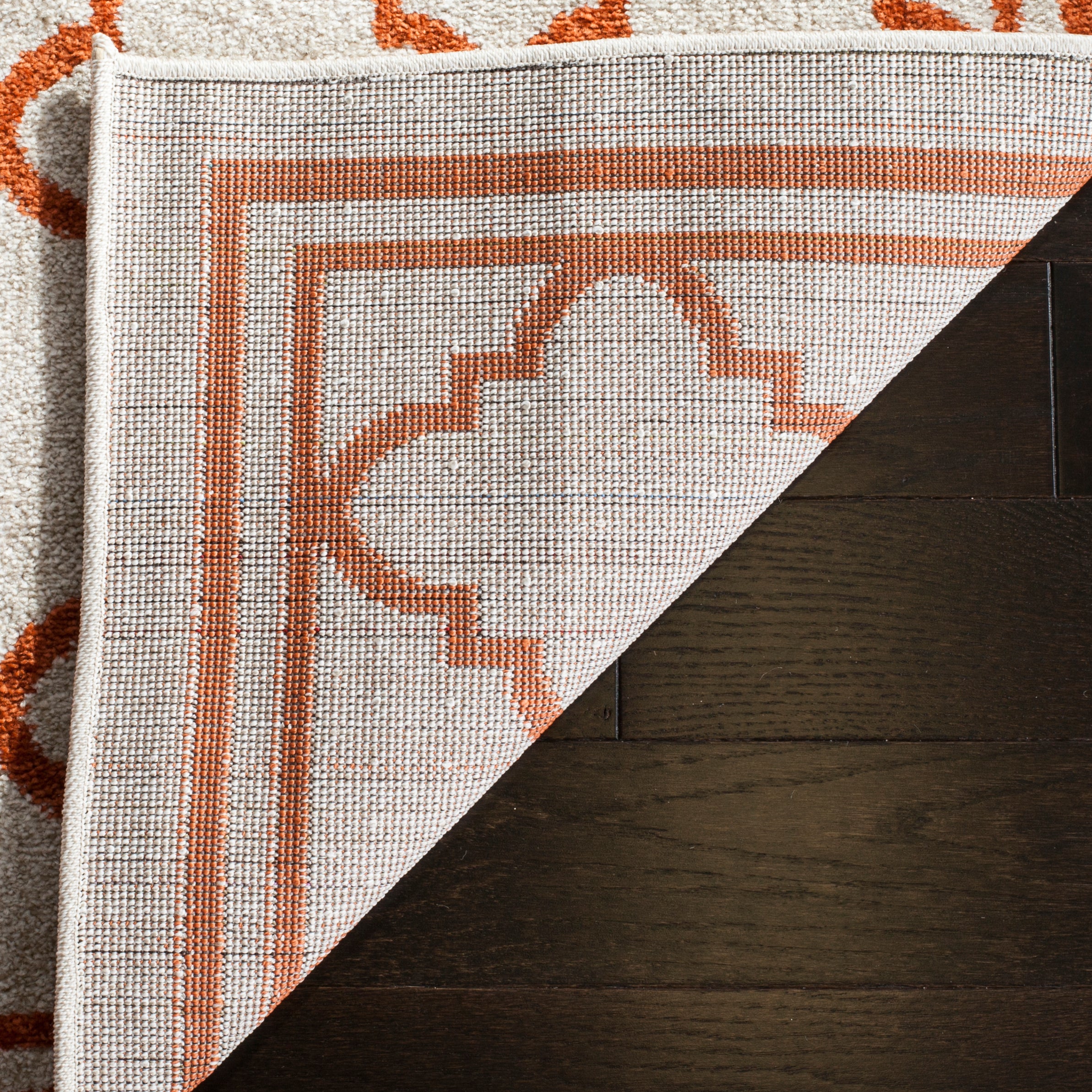 Safavieh Amherst 422 Rug, AMT422 - Beige / Orange