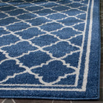 Safavieh Amherst 422 Rug, AMT422 - Navy / Beige