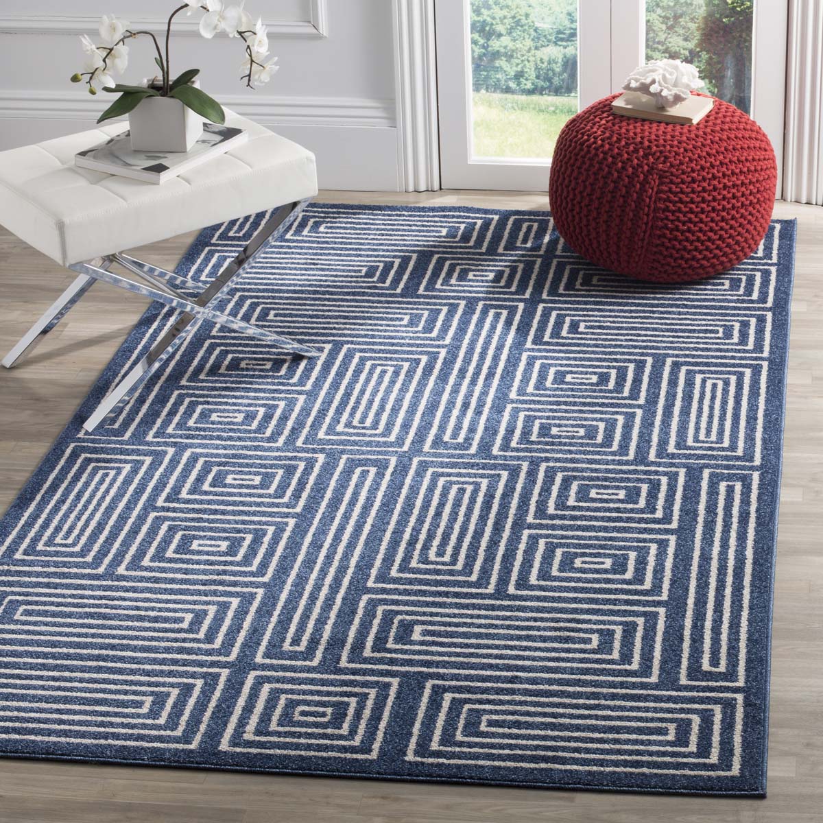 Safavieh Amherst 430 Rug, AMT430 - Navy / Ivory